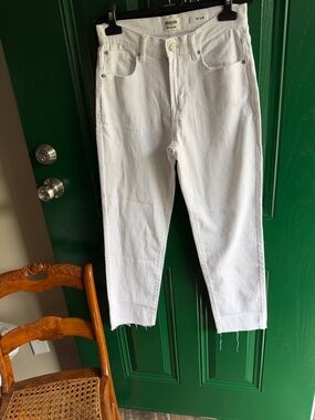 Kensie White High-Rise Wide-Leg Cropped Jeans with Frayed Hem